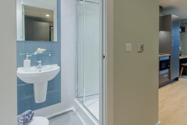 1 bed studio, Belgrave Street, Leeds, LS28DD - Image 9